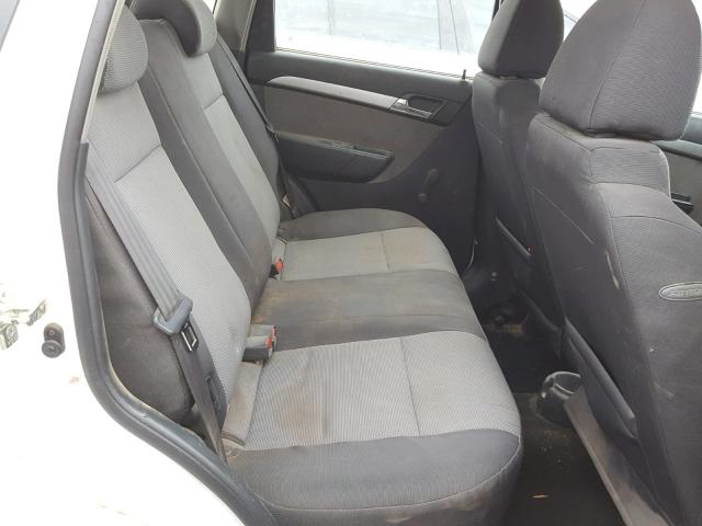 KL1TD6DE1AB050414 - 2010 CHEVROLET AVEO LS WHITE photo 6