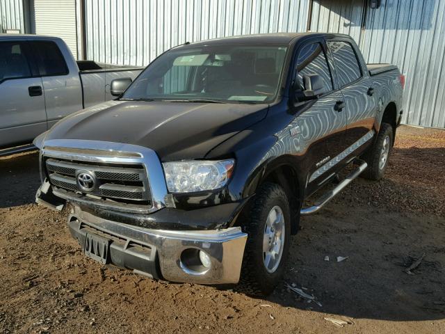 5TFDW5F12DX298481 - 2013 TOYOTA TUNDRA CRE BLACK photo 2