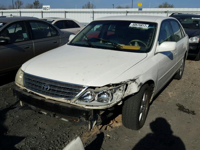 4T1BF28B73U291467 - 2003 TOYOTA AVALON XL WHITE photo 2