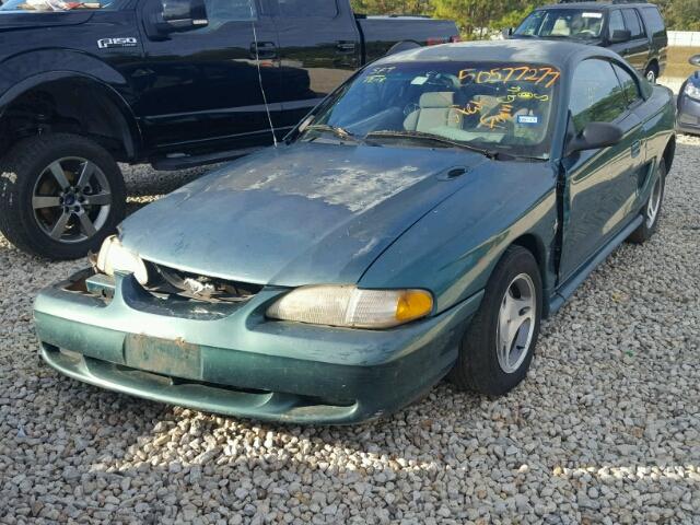 1FAFP4044WF254435 - 1998 FORD MUSTANG GREEN photo 2