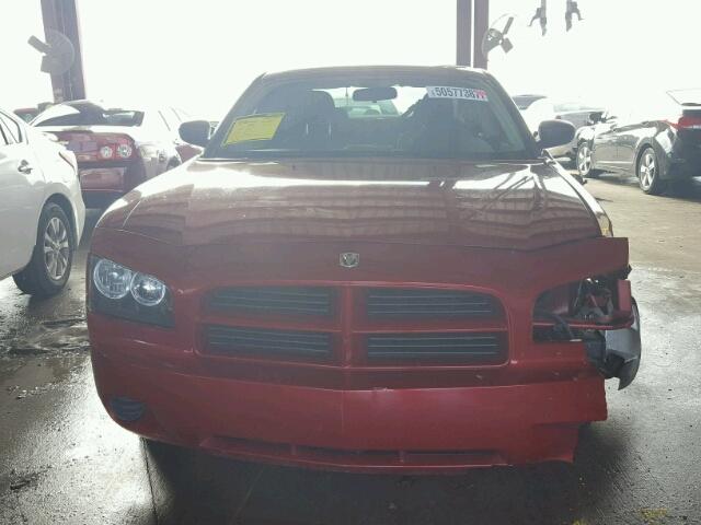 2B3KA43R48H101980 - 2008 DODGE CHARGER RED photo 9