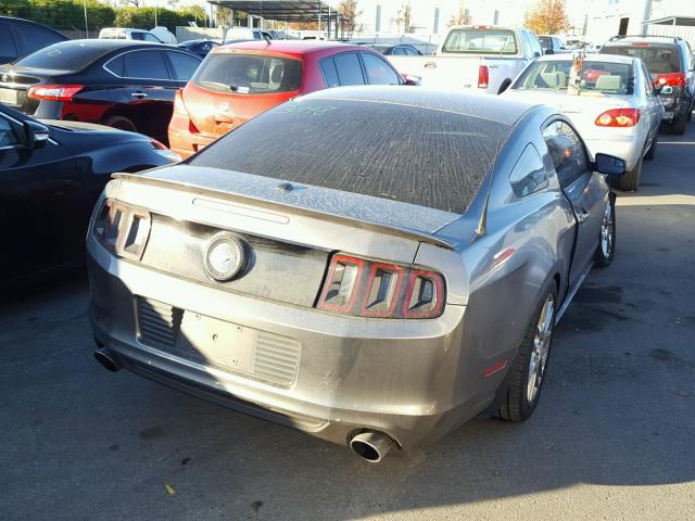 1ZVBP8AM8D5249012 - 2013 FORD MUSTANG GRAY photo 4