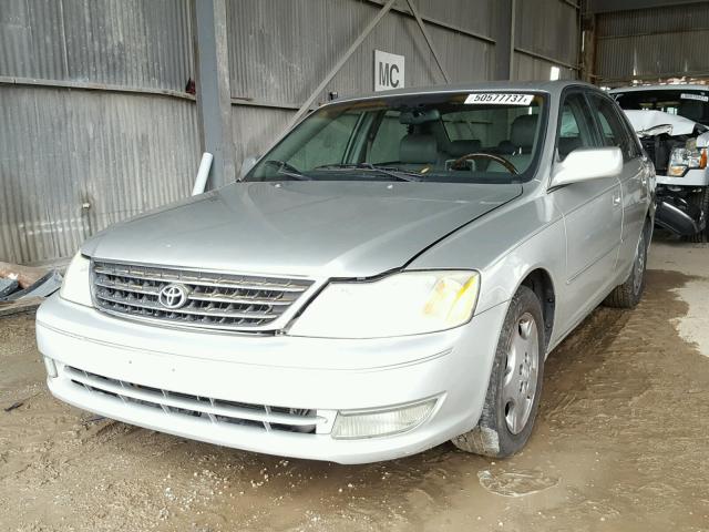 4T1BF28B43U307057 - 2003 TOYOTA AVALON XL GRAY photo 2