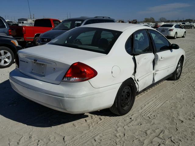 1FAFP53UX7A122781 - 2007 FORD TAURUS SE WHITE photo 4