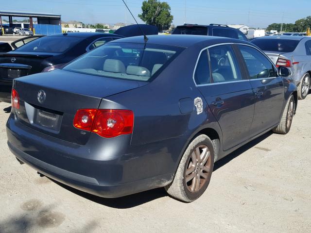 3VWEF71KX7M182226 - 2007 VOLKSWAGEN JETTA WOLF GRAY photo 4