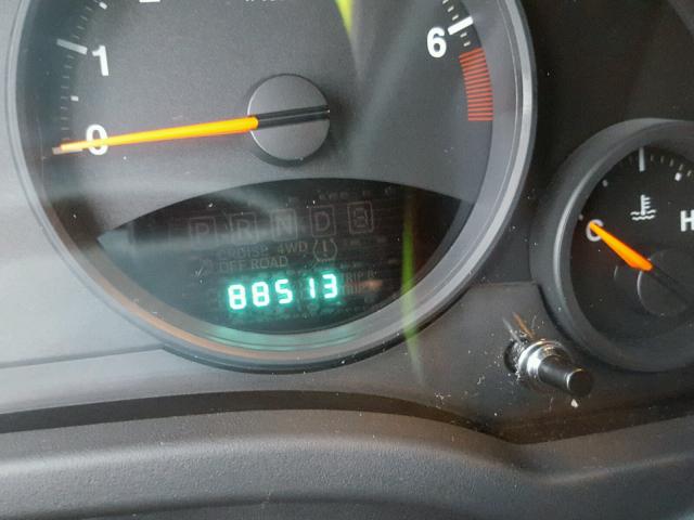 1J4NF1FB3BD207281 - 2011 JEEP COMPASS SP BLACK photo 8