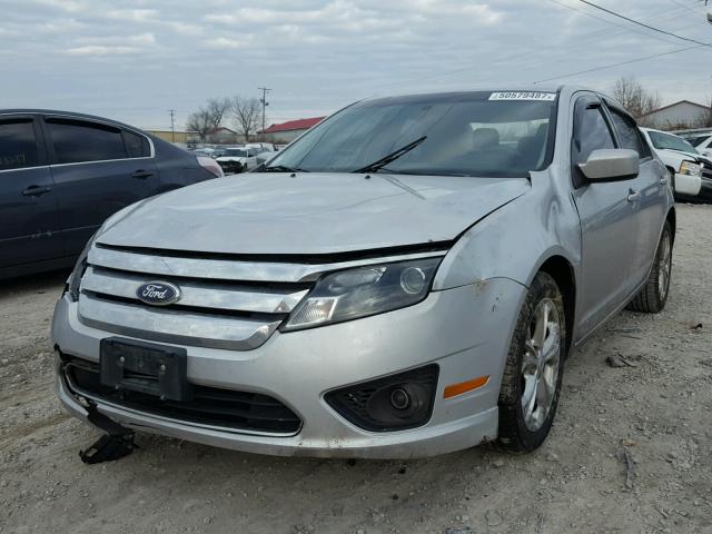 3FAHP0HA1CR441223 - 2012 FORD FUSION SE SILVER photo 2