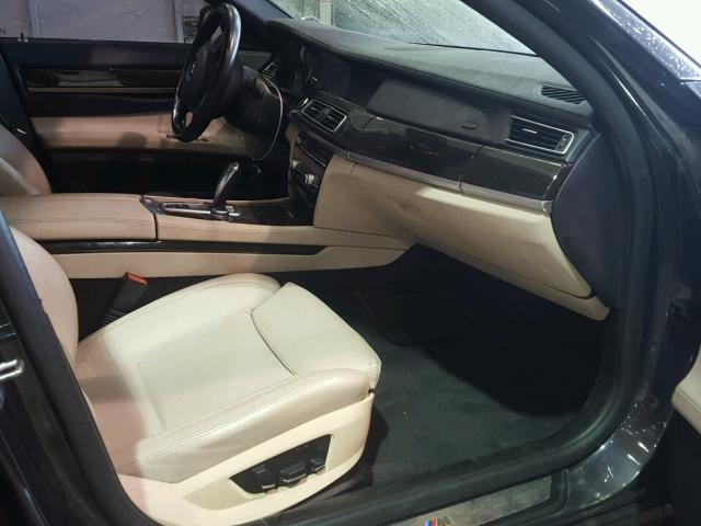 WBAKB8C59CC963150 - 2012 BMW 750LI GRAY photo 5