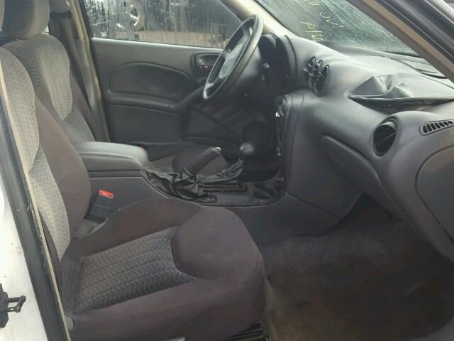 1G2NF52E84M541097 - 2004 PONTIAC GRAND AM S WHITE photo 5