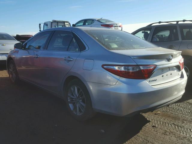 4T1BF1FK2GU181025 - 2016 TOYOTA CAMRY LE SILVER photo 3