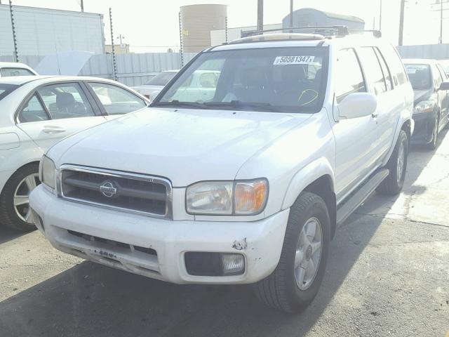 JN8AR07S3YW395760 - 2000 NISSAN PATHFINDER WHITE photo 2