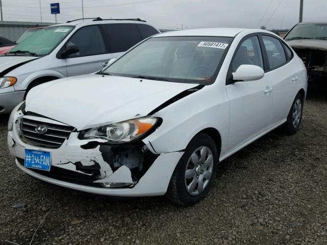 KMHDU46D29U589593 - 2009 HYUNDAI ELANTRA GL WHITE photo 2