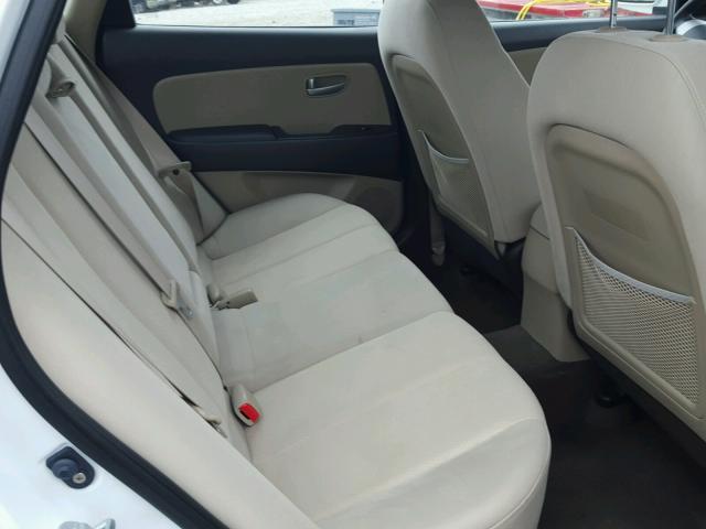 KMHDU46D29U589593 - 2009 HYUNDAI ELANTRA GL WHITE photo 6