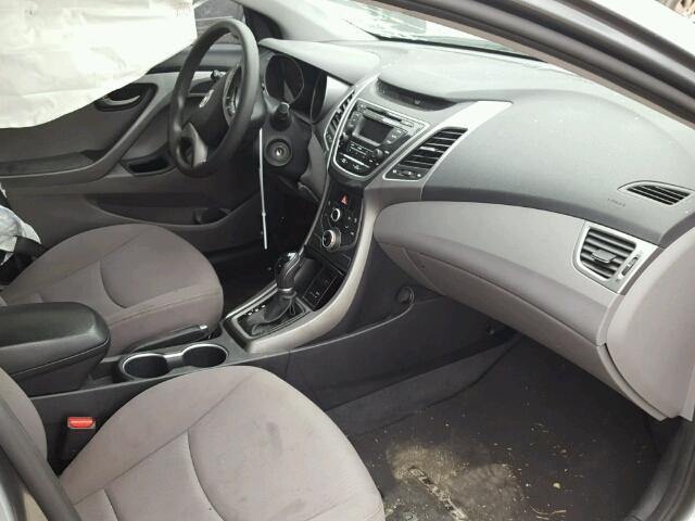 KMHDH4AE8GU650379 - 2016 HYUNDAI ELANTRA SE GRAY photo 5