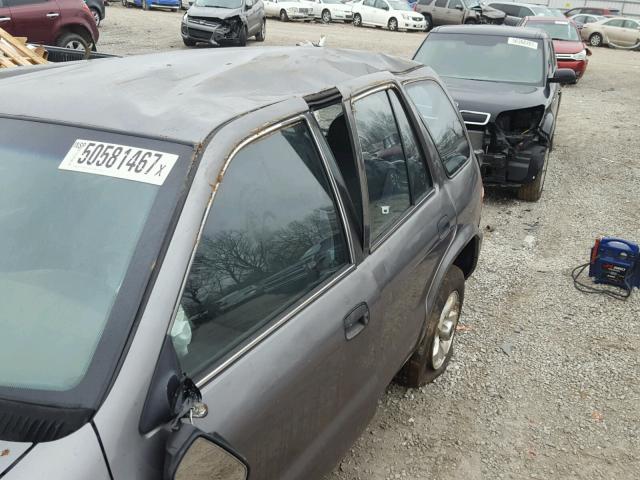 KNDJA723115071438 - 2001 KIA SPORTAGE GRAY photo 9