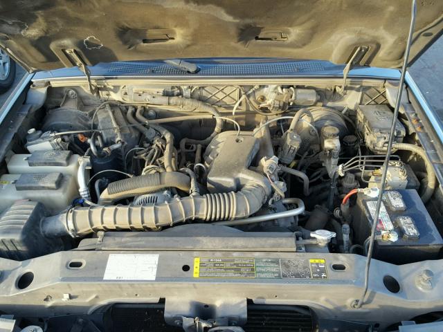 1FTZR11UX4TA10267 - 2004 FORD RANGER GRAY photo 7