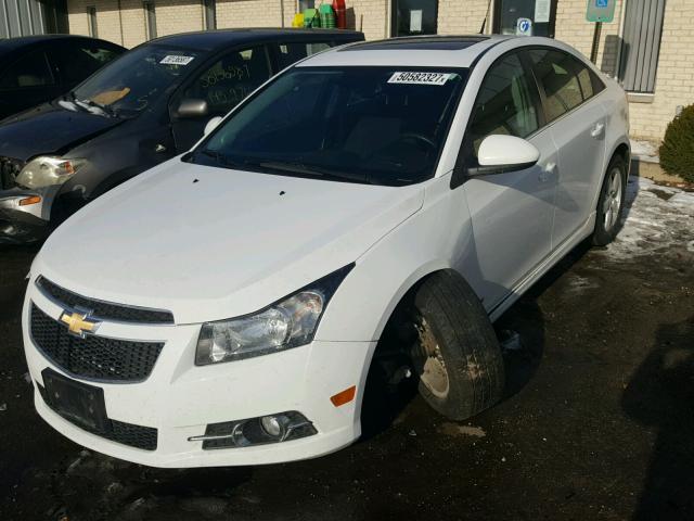 1G1PC5SB1E7298647 - 2014 CHEVROLET CRUZE LT WHITE photo 2