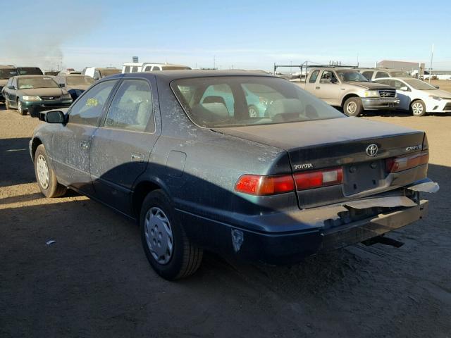 JT2BG22K3V0016725 - 1997 TOYOTA CAMRY LE GREEN photo 3