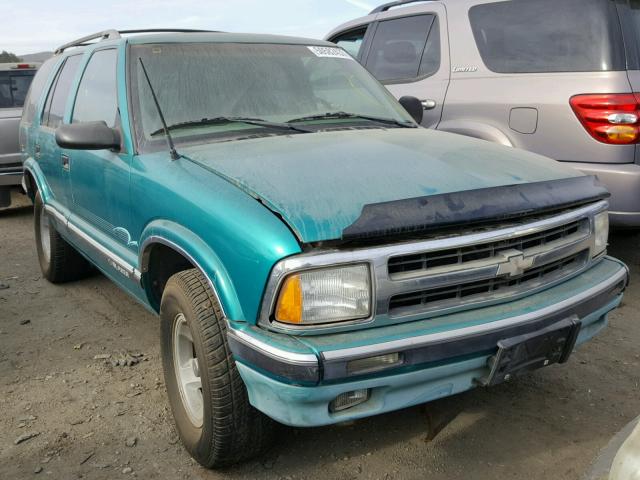 1GNCS13WXS2137765 - 1995 CHEVROLET BLAZER GREEN photo 1