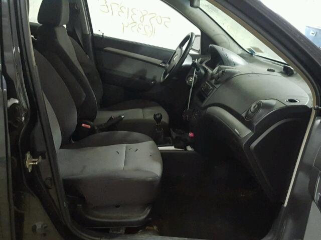 KL1TD66E89B370614 - 2009 CHEVROLET AVEO LS BLACK photo 5
