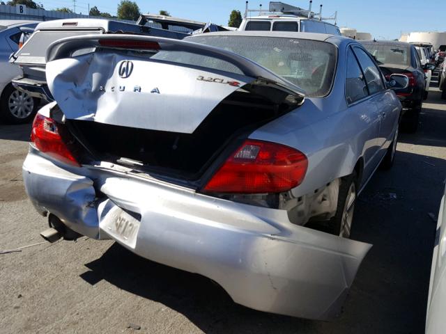 19UYA42712A001691 - 2002 ACURA 3.2CL TYPE SILVER photo 4