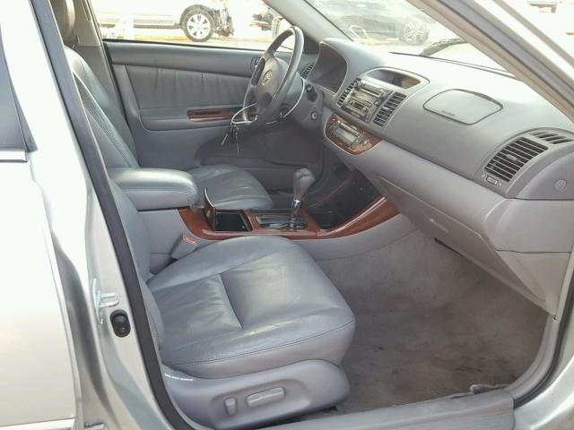 4T1BE30K43U242831 - 2003 TOYOTA CAMRY LE SILVER photo 5