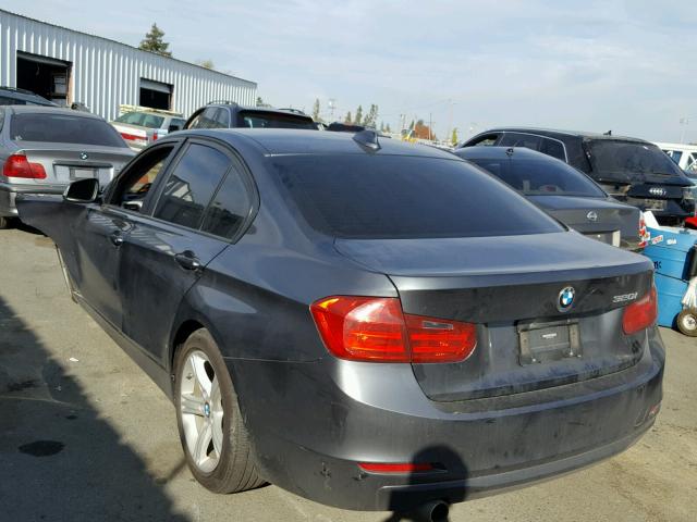 WBA3B1C50DK130646 - 2013 BMW 320 I GRAY photo 3