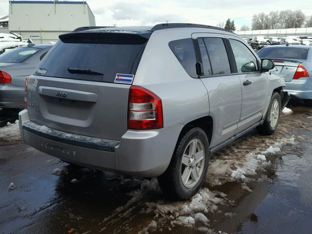 1J8FF47W28D528355 - 2008 JEEP COMPASS SP 银色 照片 4