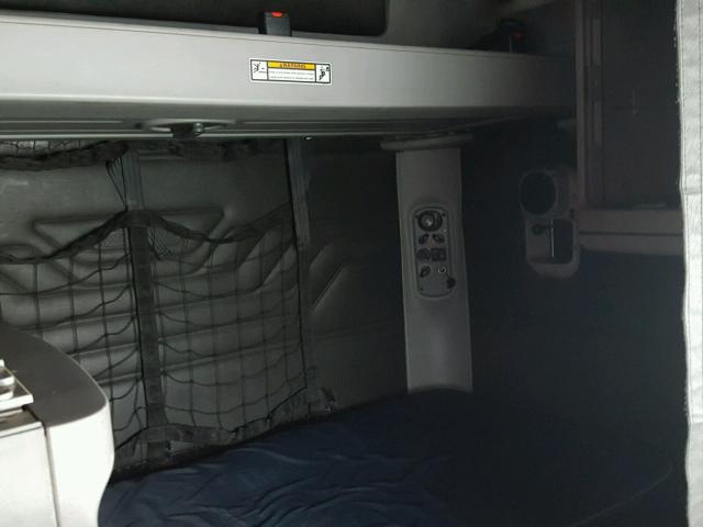 1FUJBBCG36LU70123 - 2006 FREIGHTLINER CONVENTION ORANGE photo 6