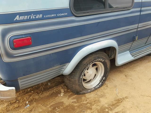 1GBEG25K7N7124373 - 1992 CHEVROLET G20 BLUE photo 9