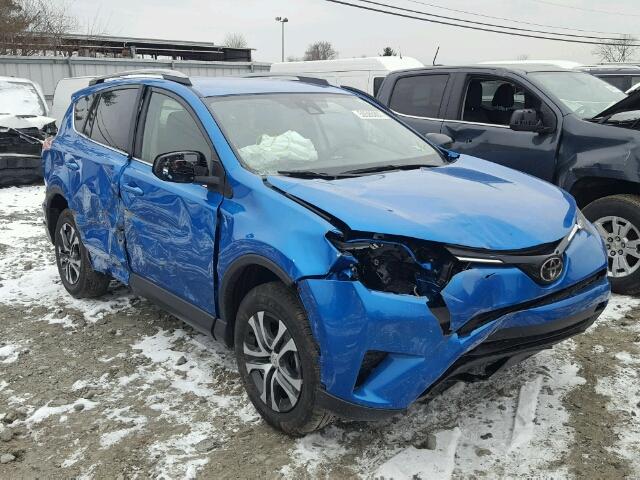 JTMBFREVXHJ138506 - 2017 TOYOTA RAV4 LE BLUE photo 1