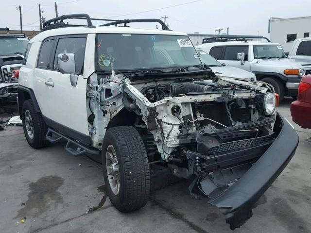 JTEBU4BFXBK103595 - 2011 TOYOTA FJ CRUISER WHITE photo 1