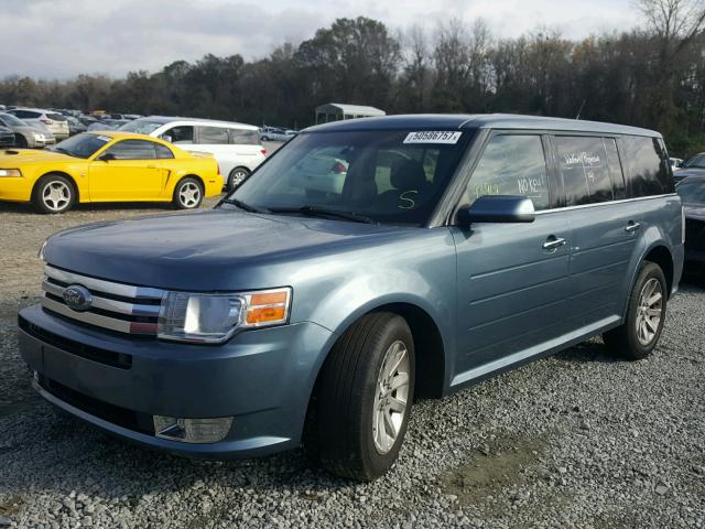 2FMGK5CC8ABB21981 - 2010 FORD FLEX SEL BLUE photo 2