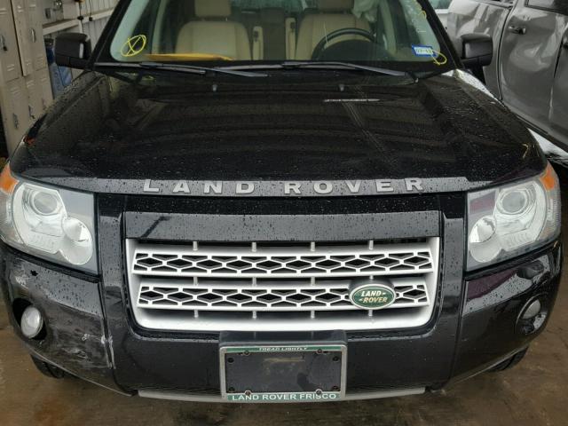 SALFS24N98H017083 - 2008 LAND ROVER LR2 SE TEC BLACK photo 10