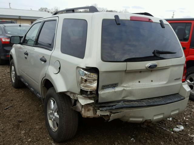 1FMCU93G69KC97318 - 2009 FORD ESCAPE XLT CREAM photo 3