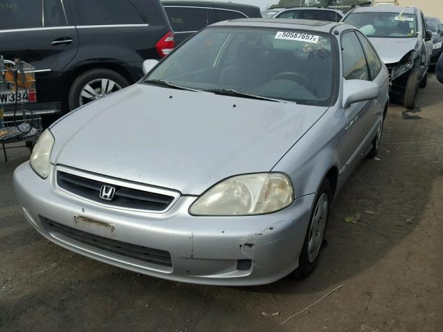 1HGEJ8242YL125661 - 2000 HONDA CIVIC EX 银色 照片 2