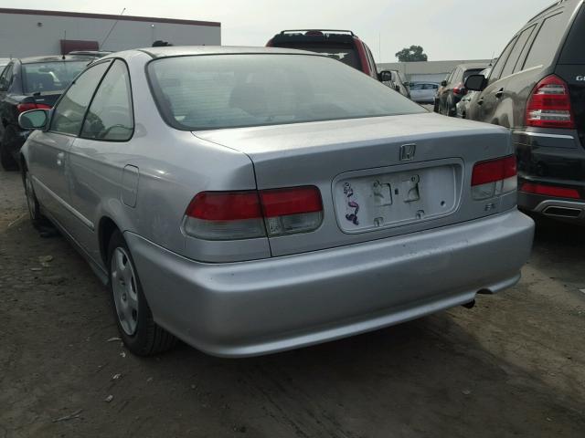 1HGEJ8242YL125661 - 2000 HONDA CIVIC EX SILVER photo 3