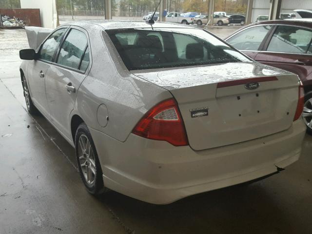 3FAHP0GA1CR351684 - 2012 FORD FUSION S WHITE photo 3