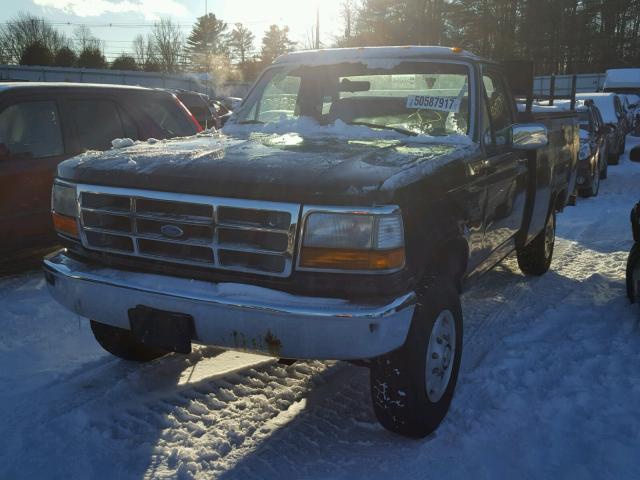 2FDHF26H0TCA55485 - 1996 FORD F250 BLACK photo 2