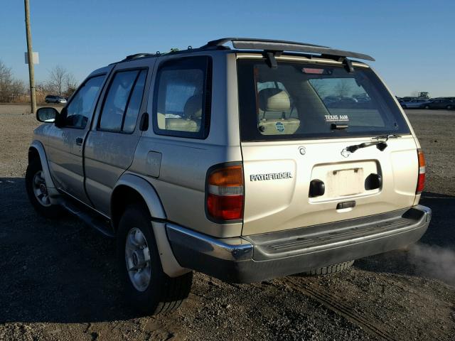 JN8AR05S6XW330399 - 1999 NISSAN PATHFINDER GOLD photo 3