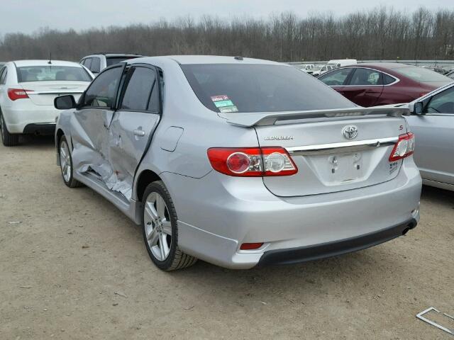 2T1BU4EE5DC017767 - 2013 TOYOTA COROLLA BA SILVER photo 3