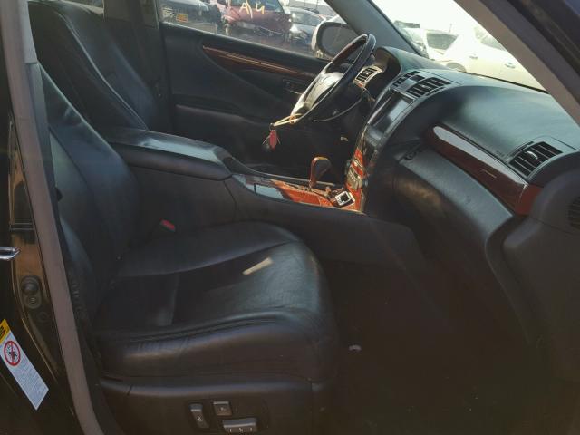 JTHGL46F285027044 - 2008 LEXUS LS 460L BLACK photo 5