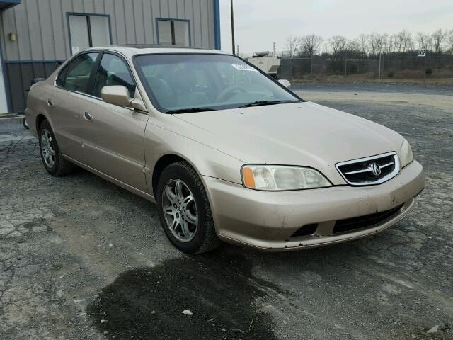 19UUA5667YA040963 - 2000 ACURA 3.2TL GOLD photo 1