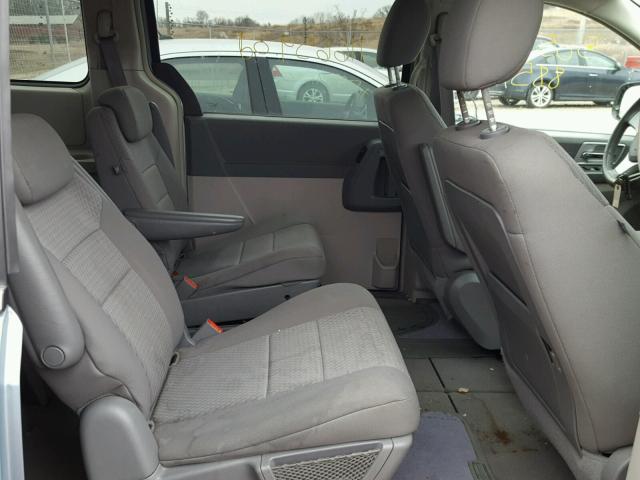 2A8HR54P18R821468 - 2008 CHRYSLER TOWN & COU BLUE photo 6