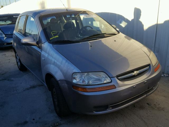 KL1TD66636B552905 - 2006 CHEVROLET AVEO BASE ნაცრისფერი ფოტო 1