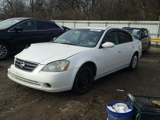 1N4AL11D94C171780 - 2004 NISSAN ALTIMA BAS WHITE photo 2