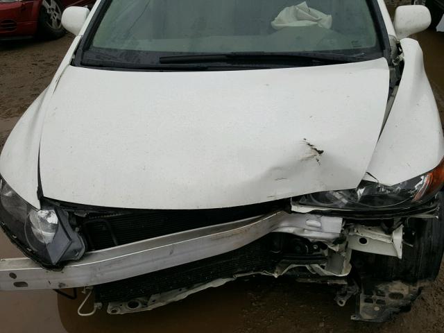 1HGFA16517L030957 - 2007 HONDA CIVIC LX WHITE photo 7