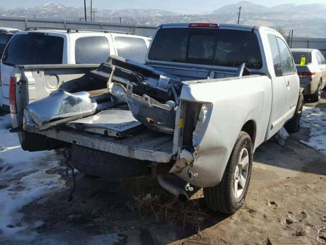 1N6AA06A86N528122 - 2006 NISSAN TITAN XE SILVER photo 4