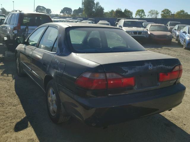 1HGCG165XYA084563 - 2000 HONDA ACCORD EX BLACK photo 3