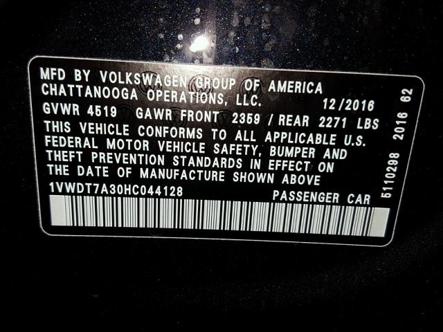 1VWDT7A30HC044128 - 2017 VOLKSWAGEN PASSAT R-L BLACK photo 10